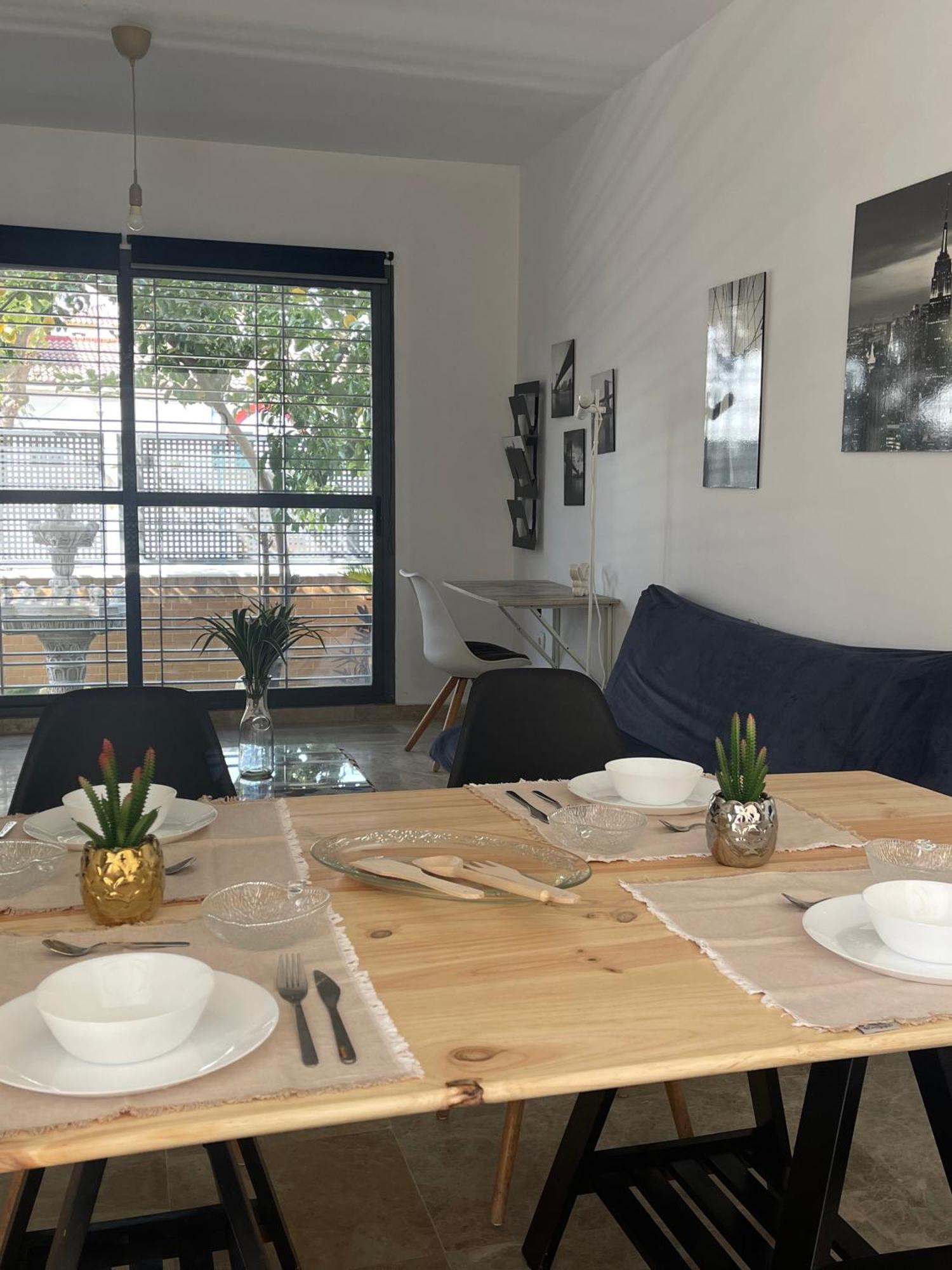 Stelarium-Suite Con Bano Privado En Casa Compartida-Uebica2 Mairena del Aljarafe Esterno foto