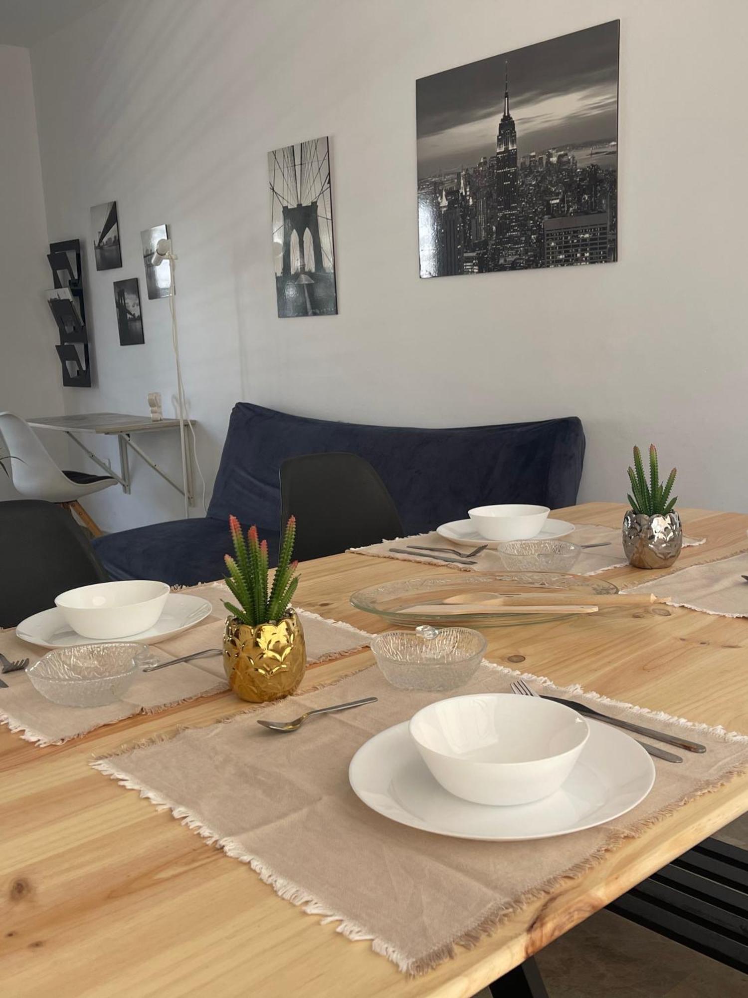 Stelarium-Suite Con Bano Privado En Casa Compartida-Uebica2 Mairena del Aljarafe Esterno foto