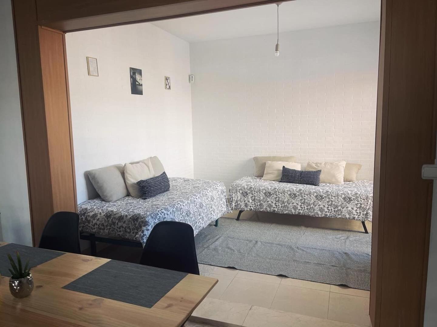 Stelarium-Suite Con Bano Privado En Casa Compartida-Uebica2 Mairena del Aljarafe Esterno foto